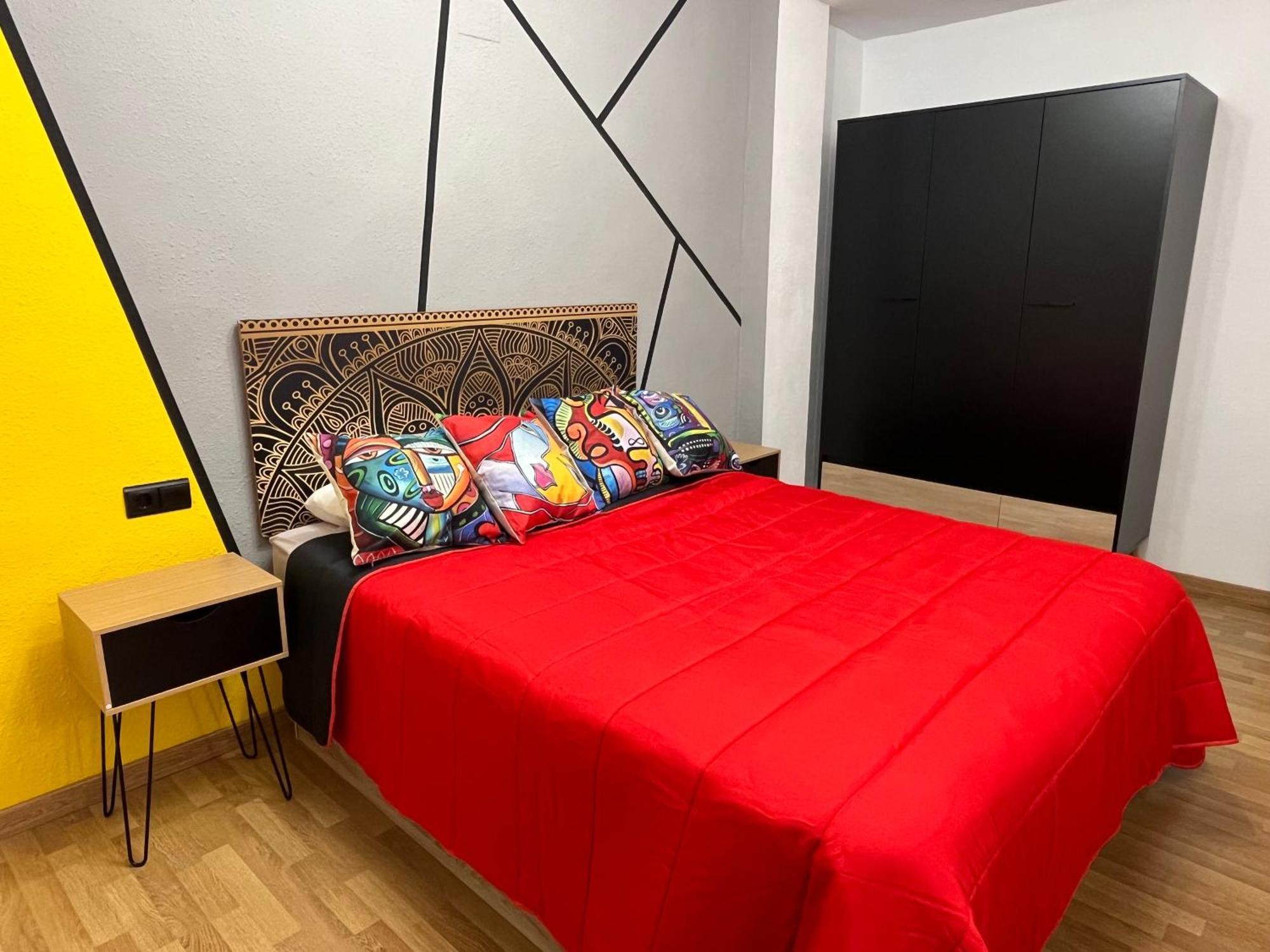 Marqplace Beach Free Parking And Ac Alicante Bagian luar foto
