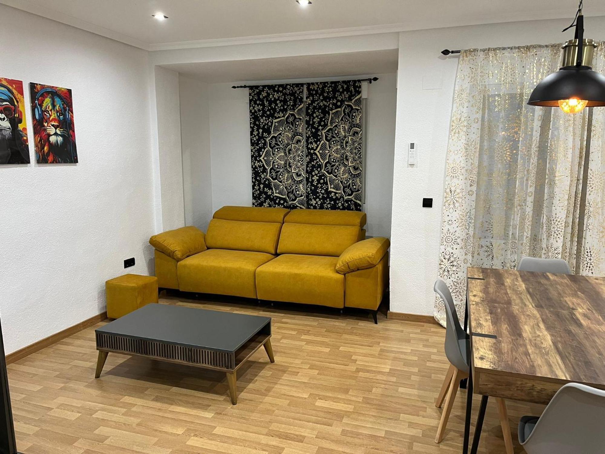 Marqplace Beach Free Parking And Ac Alicante Bagian luar foto