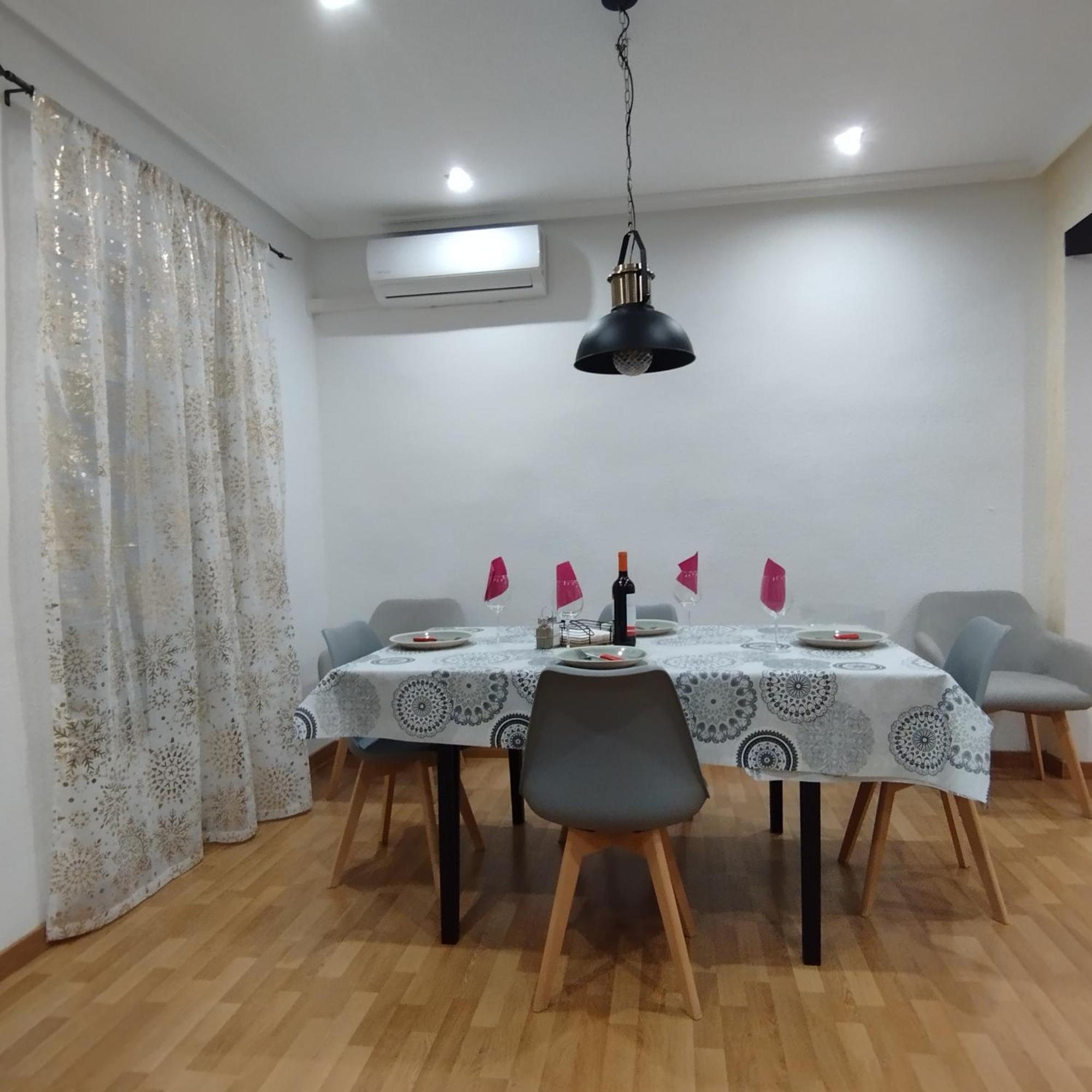 Marqplace Beach Free Parking And Ac Alicante Bagian luar foto