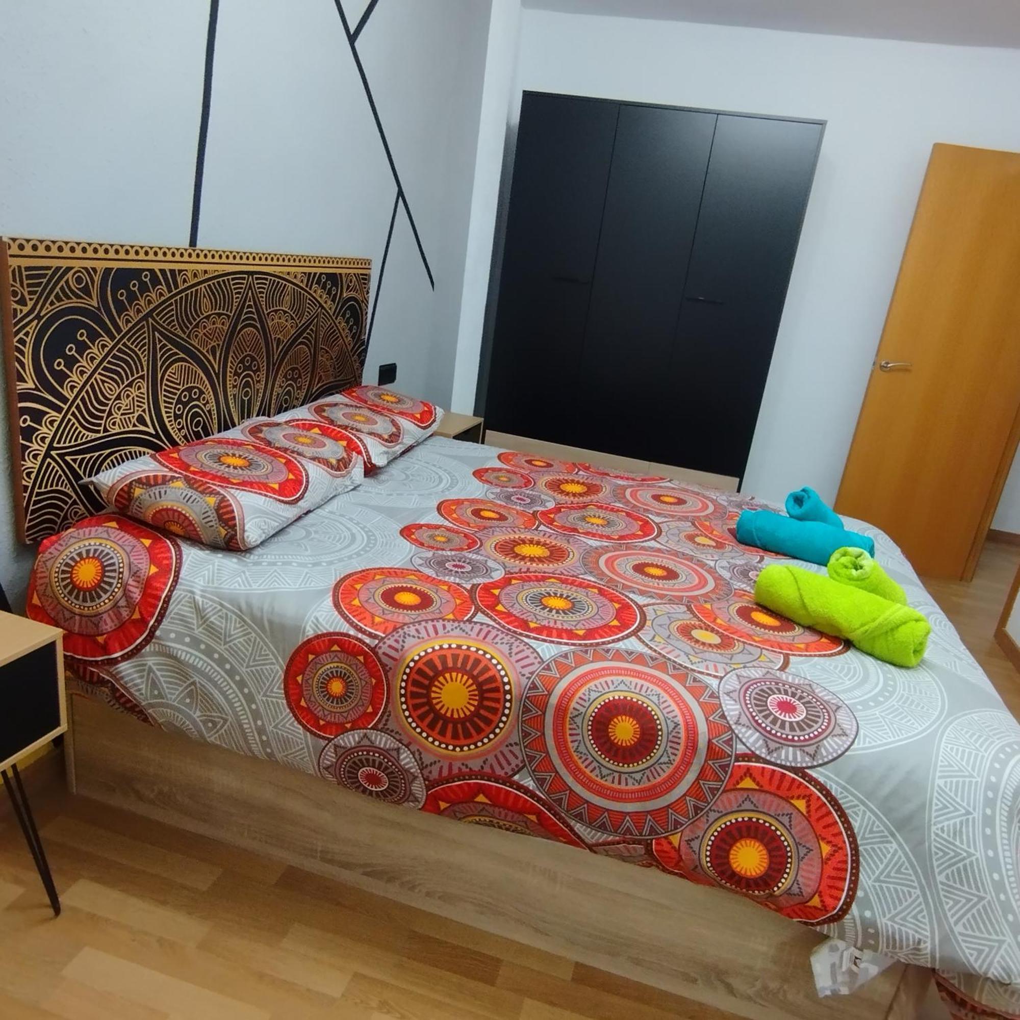 Marqplace Beach Free Parking And Ac Alicante Bagian luar foto